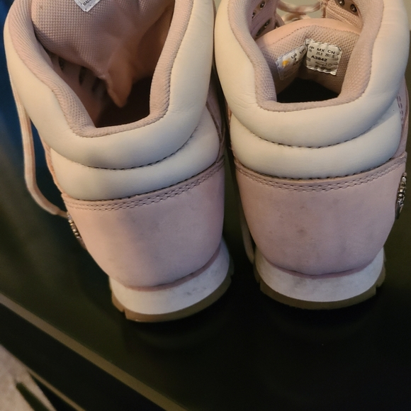 Womens Pre-owned Timberlands size 9 - Picture 4 of 6